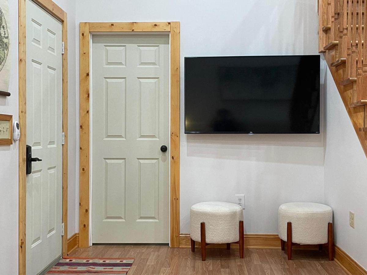 Light And Bright Cabin Close To Pates Ford Marina Smithville Екстериор снимка